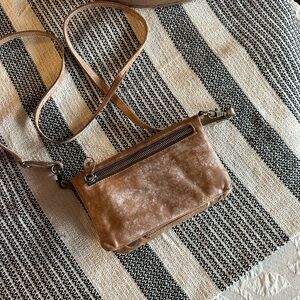 Bed Stu Cadence Tan Leather Crossbody Bag nectar lux